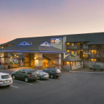Best Western Plus Lincoln Sands Sunset Exterior 4